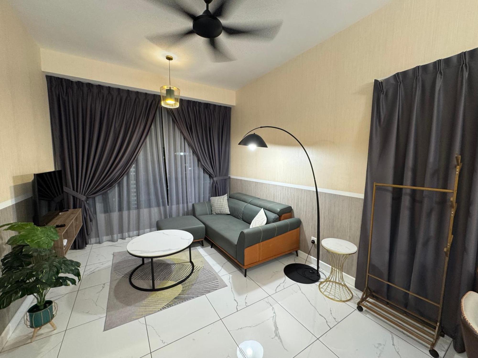 Healing Cubic Botanical Pangsapuri
